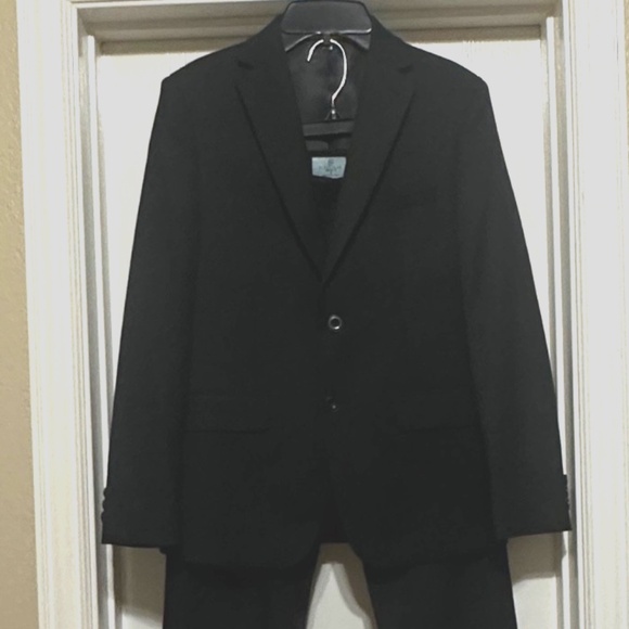 Class Club Boys Suit 2Pc Black Sz 16 - Picture 1 of 15